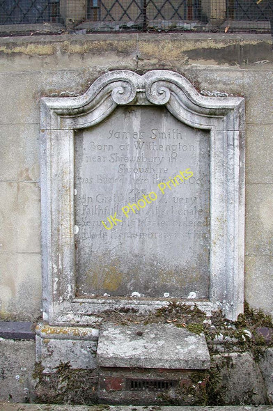 Photo 6"x4" St Mary, Harefield - Wall monument South Harefield c2003