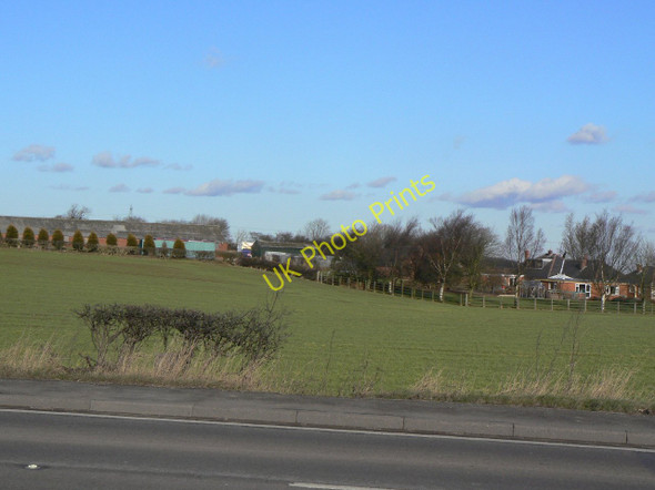 Photo 6"x4" The Bungalow and adjacent farm buildings New Houghton\/SK4965 c2010