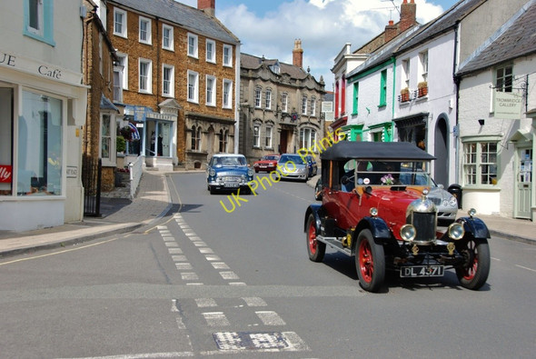 Photo 6"x4" Castle Cary: Market Place Castle Cary\/ST6332 c2009