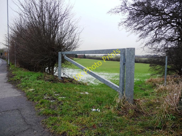 Photo 6"x4" Minimalist gate into field on the B6378 Windmill Hill\/SE3818 c2010