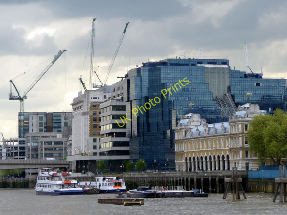 Photo 6"x4" North bank of The Thames near London Bridge London c2009