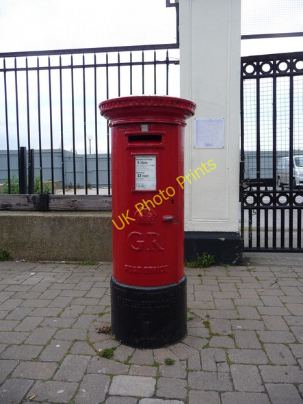 Photo 6"x4" George V Pillar Box, Greenwich Greenwich\/TQ3977 c2009