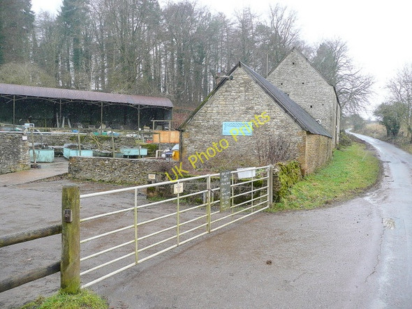 Photo 6"x4" Donnington Trout Farm Condicote c2010