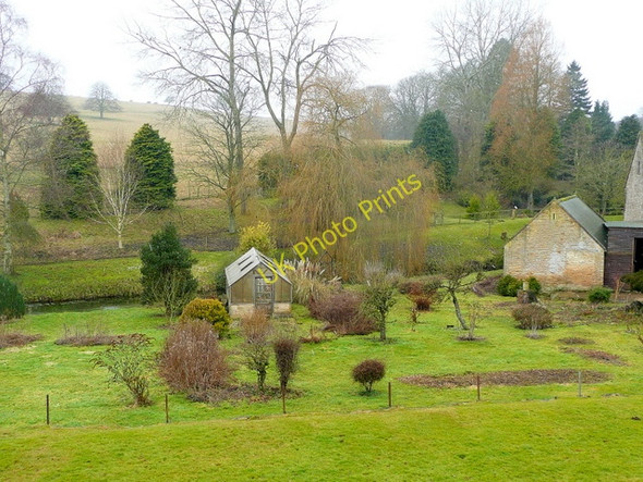 Photo 6"x4" The brewery garden Stow-on-the-Wold c2010