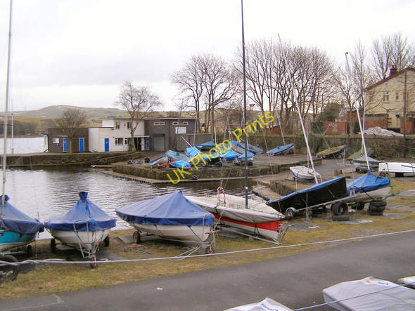 Photo 6"x4" Hollingworth Lake Sailing Club Littleborough\/SD9316 c2010