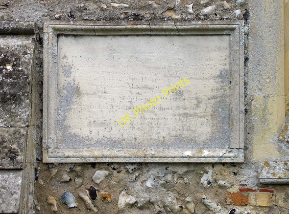 Photo 6"x4" St Andrew, Kilverstone, Norfolk - Wall  monument Thetford\/TL8783 c2007