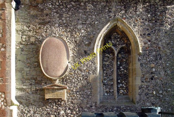 Photo 6"x4" St Mary, Snettisham, Norfolk - Wall monument Snettisham c2007