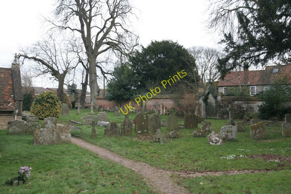 Photo 6"x4" Path past the graves Chilton\/SU4885 c2010