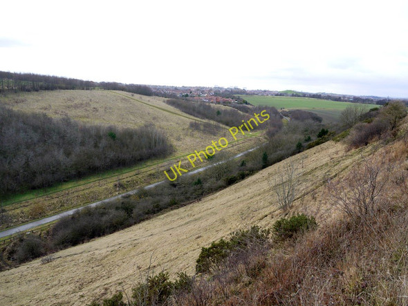 Photo 6"x4" Valley west of Tunstall Hills Hillview\/NZ3954 c2010