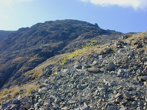 Photo 6"x4" Crags east of the summit of Bl\u00c3\u00a0 Bheinn Loch Fionna-choire c2001