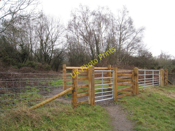 Photo 6"x4" New gates for Tadley Common Pamber Heath c2010
