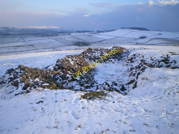 Photo 6"x4" Walled enclosure on top of Wormhill Moor Peak Dale c2010
