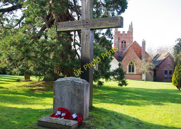 Photo 6"x4" St Mary's Church, Eversley, Hampshire Eversley Centre c2010