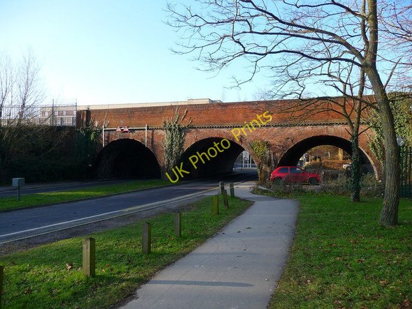 Photo 6"x4" Salisbury - Railway Bridge Salisbury c2010