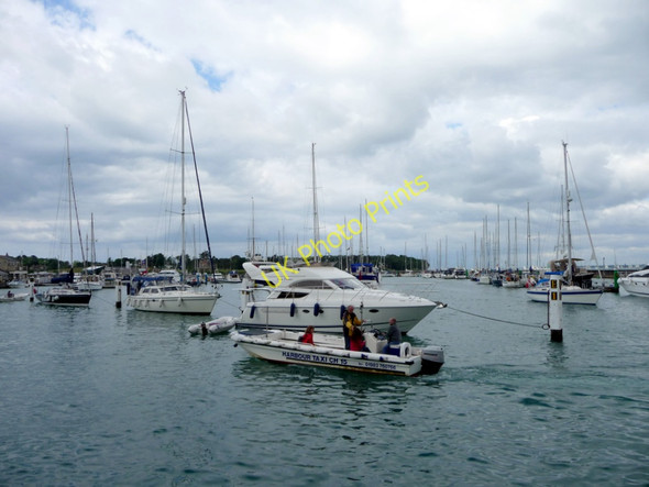 Photo 6"x4" Yarmouth Harbour, Isle of Wight Yarmouth c2009