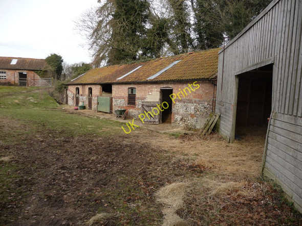 Photo 6"x4" Knights Enham - Farm Buildings Knights Enham c2010