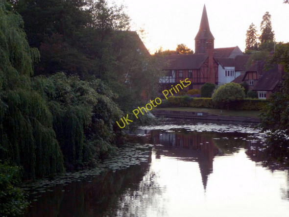 Photo 6"x4" Whitchurch-on-Thames from the toll bridge Pangbourne c2009