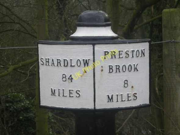 Photo 6"x4" Milepost on Trent & Mersey Great Budworth c2010