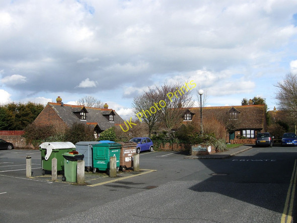 Photo 6"x4" Paddock Cottages Westham\/TQ6304 c2010