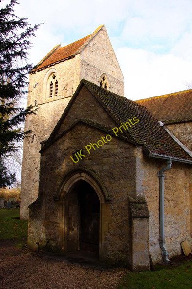 Photo 6"x4" St Nicholas Church doorway in Ickford Ickford c2010