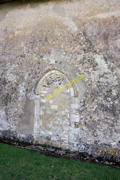 Photo 6"x4" St Bartholomew, Waltham, Kent - Blocked doorway Waltham\/TR1048 c2010