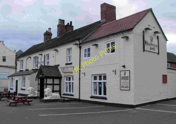 Photo 6"x4" The Wellington Arms, Wellington Dothill c2010