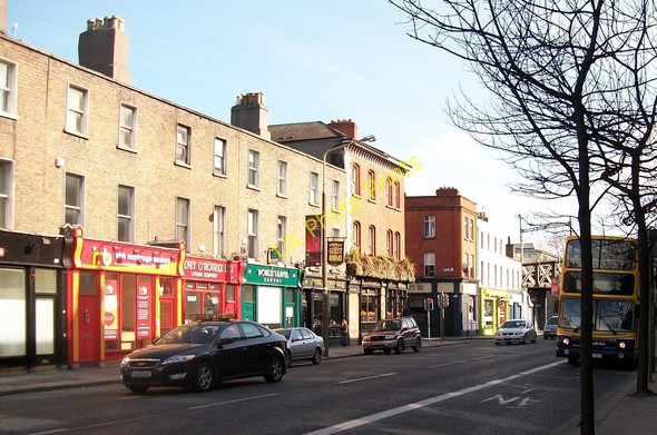 Photo 6"x4" Shops in Pearse Street, Dublin 2 Dublin\/O1534 c2010