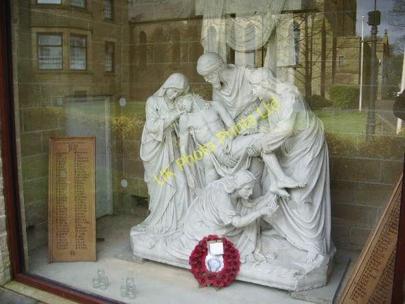 Photo 6"x4" St Mary's Church, Oswaldtwistle, War Memorial Oswaldtwistle c2008
