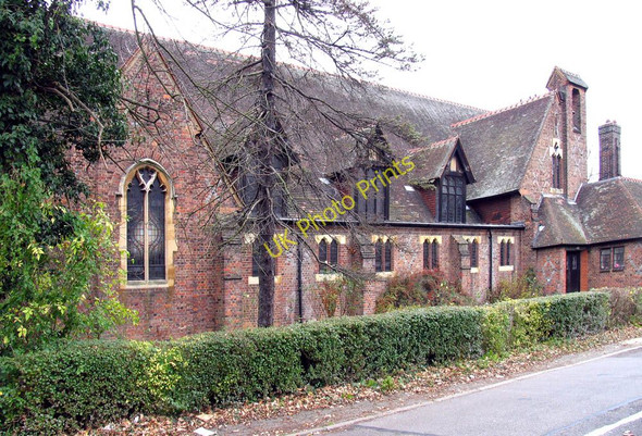 Photo 6"x4" St Andrew, Harrow Road, Sudbury Wembley c2004
