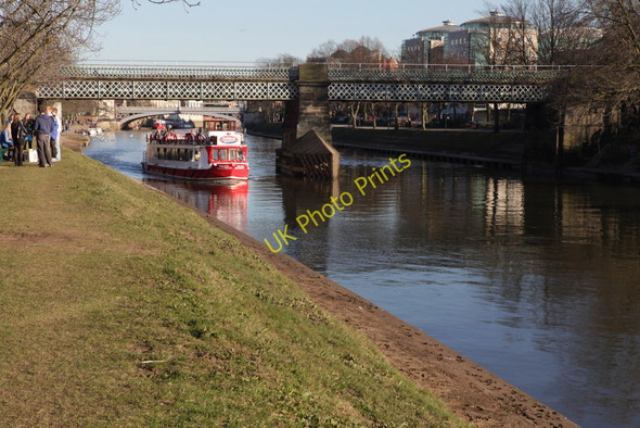 Photo 6"x4" River Ouse and Scarborough Bridge, York York\/SE5951 c2010