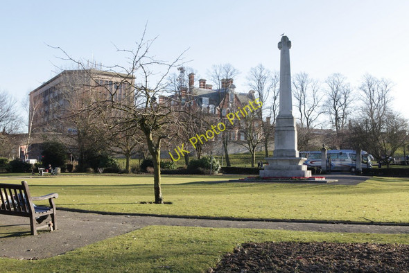 Photo 6"x4" War Memorial Gardens, Leeman Road, York York\/SE5951 c2010