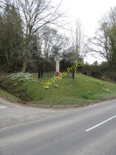 Photo 6"x4" War Memorial, Lucton Crossroads Lucton c2010