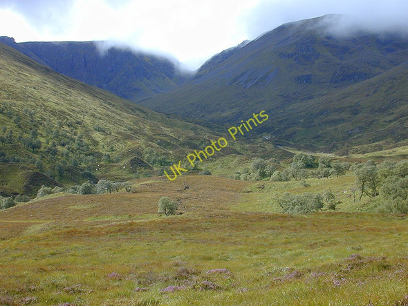 Photo 6"x4" Looking up Coire Ardair Aberarder c2002