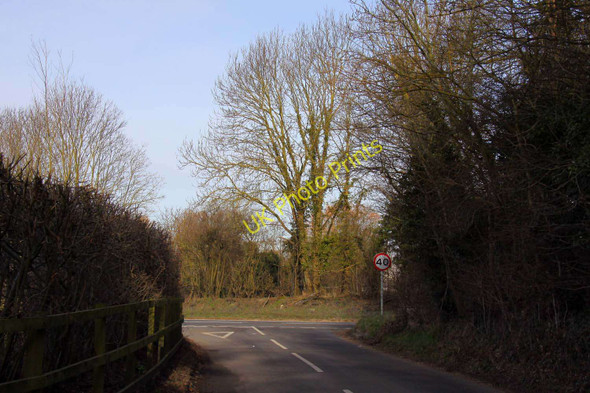 Photo 6"x4" Looking down Allin's Lane to Reading Road East Hendred c2010