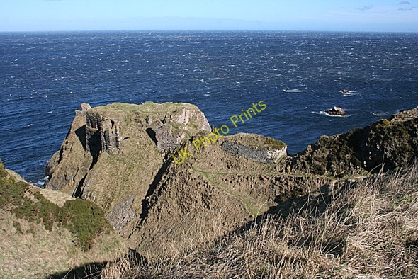 Photo 6"x4" Findlater Castle Sandend c2010