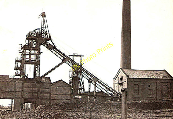 Photo 6"x4" Golborne Colliery 1979 Golborne c1979