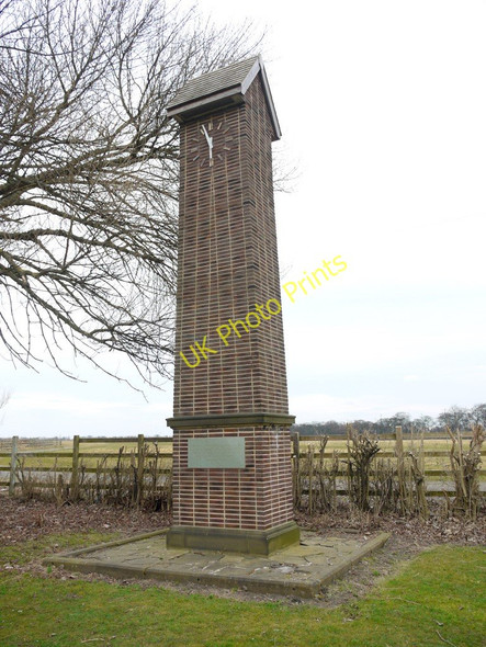 Photo 6"x4" Bowling Green Clock Tower, Exhibition Park Newcastle upon Tyne c2010