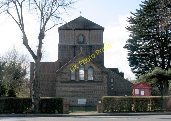 Photo 6"x4" St John the Divine, Mawney Road, Romford Romford\/TQ5289 c2005