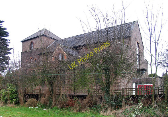 Photo 6"x4" St John the Divine, Mawney Road, Romford Romford\/TQ5289 c2005