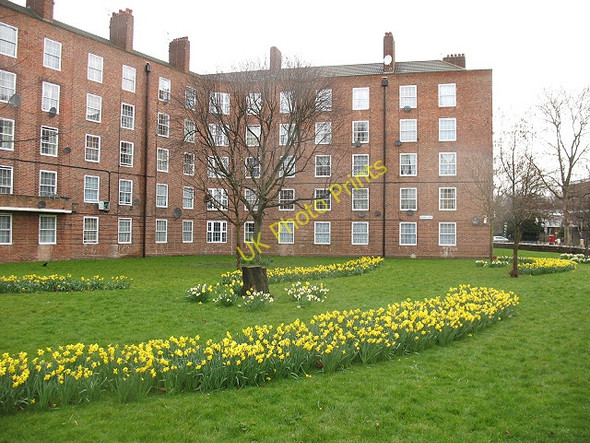 Photo 6"x4" Bramwell House, Harper Road London c2010