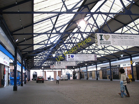 Photo 6"x4" Greenwich covered market on a quiet day Greenwich\/TQ3977 c2010