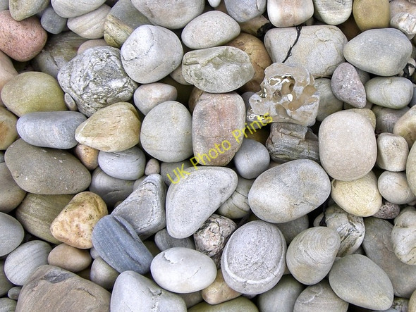 Photo 6"x4" Beach stones, Geanies Toulvaddie c2010