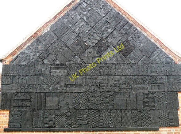 Photo 6"x4" Gable end Henley-on-Thames c2008