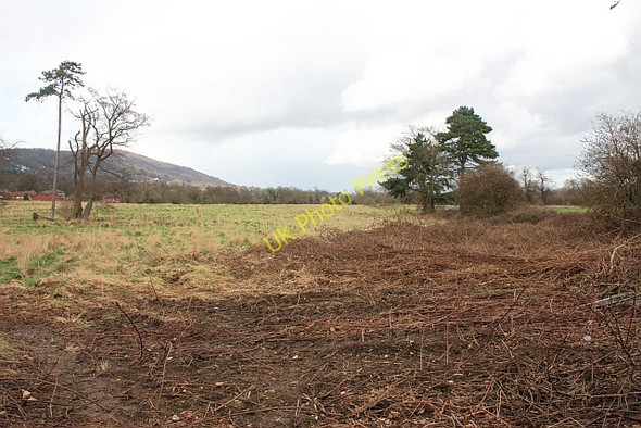 Photo 6"x4" Unused field Malvern Wells c2010