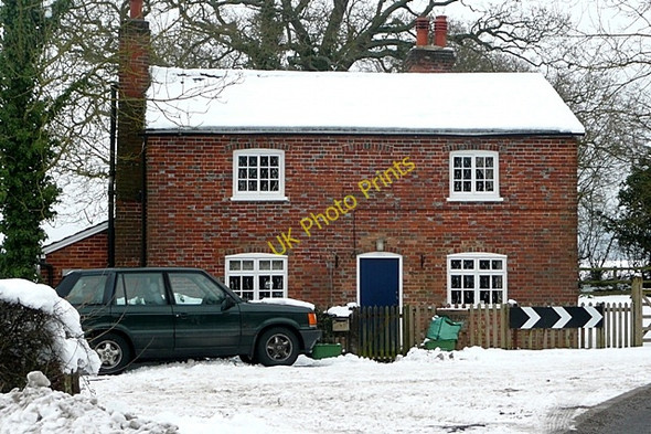 Photo 6"x4" Cottage on The Forehead Stratfield Mortimer c2010