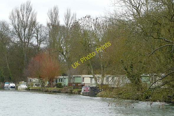 Photo 6"x4" Riverside caravan park Wallingford c2010
