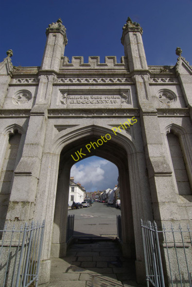 Photo 6"x4" The Humphrey Millet Grylls Monument, Helston Helston c2010
