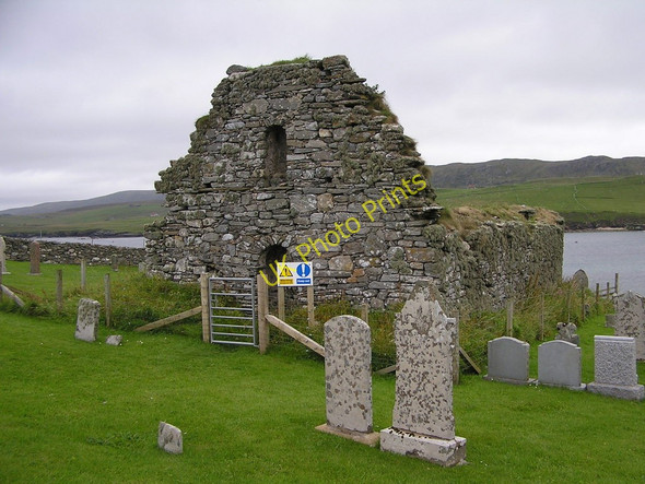 Photo 6"x4" Ruin of St Olaf's Church, Lund, Unst Underhoull c2007