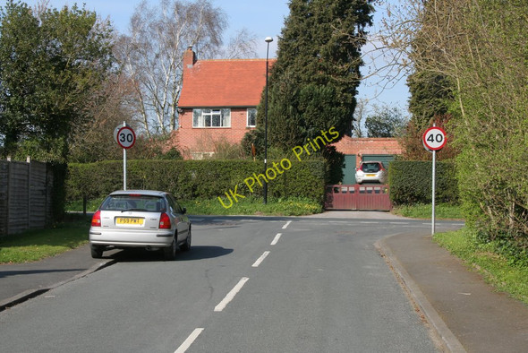 Photo 6"x4" Confusing Speed Signs Knaresborough c2010