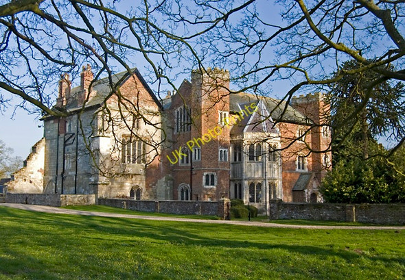 Photo 6"x4" Watton Abbey Beswick\/TA0148 c2010